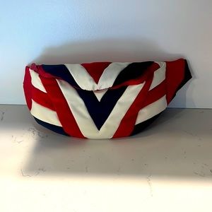 Perfect Moment belt bag . Only worn once. Excellent condition.